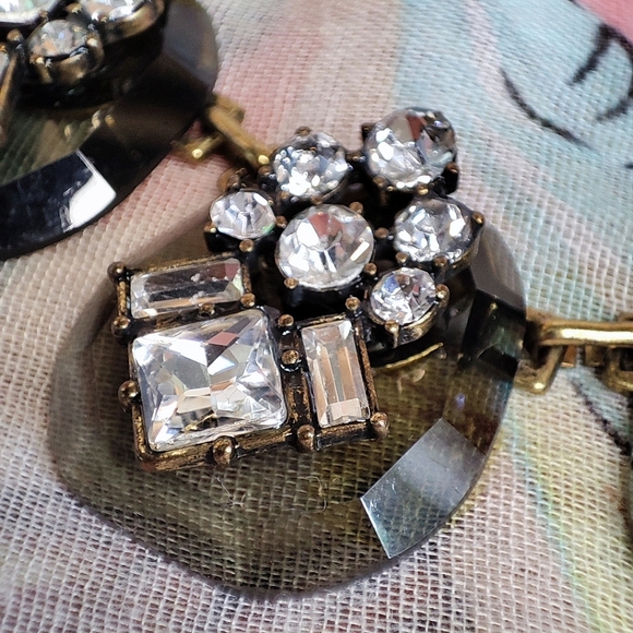 Transparent Acrylic Smoke Clear Rhinestone Oxidized Brass Statement Necklace - Picture 10 of 12